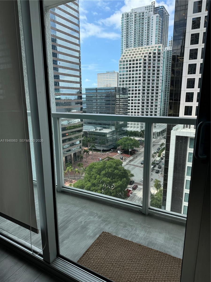 500 Brickell Ave #1704, Miami FL 33131