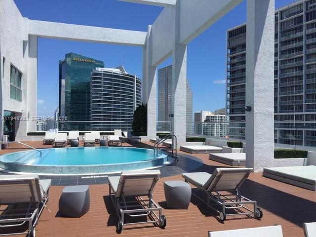 500 Brickell Ave #1704, Miami FL 33131