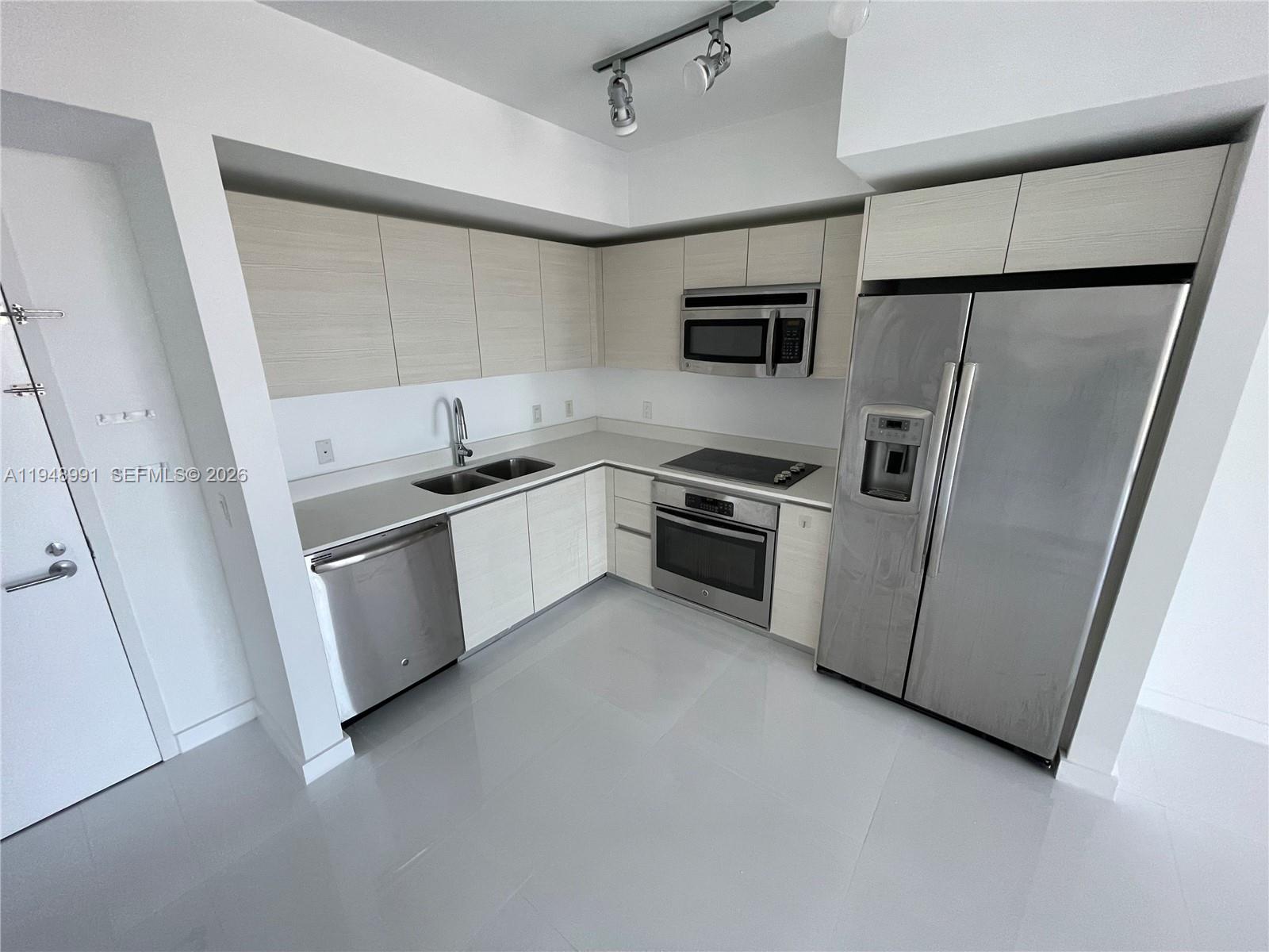 4250 Biscayne Blvd #1104, Miami FL 33137