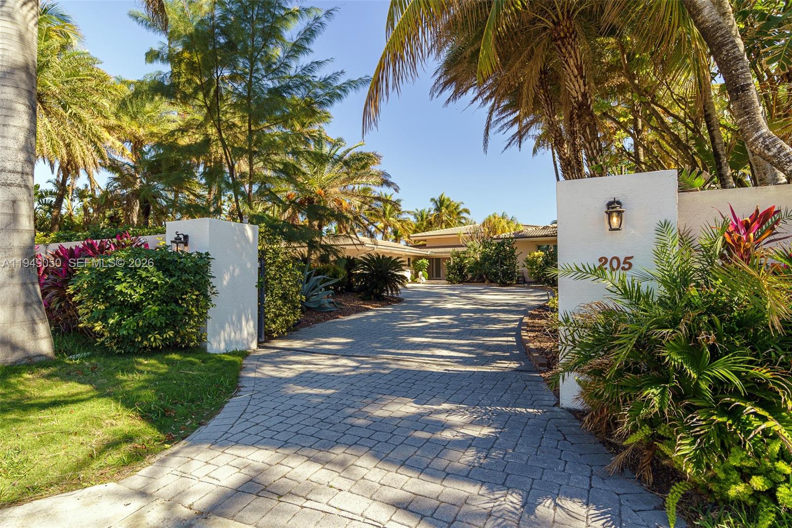205 Ocean Blvd #0, Golden Beach FL 33160