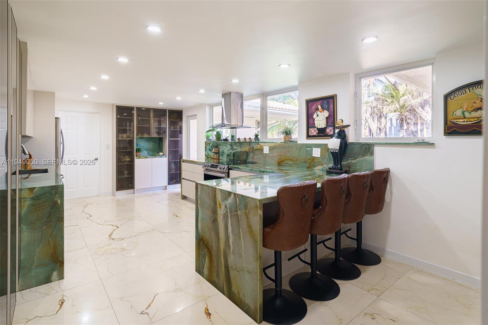 205 Ocean Blvd #0, Golden Beach FL 33160