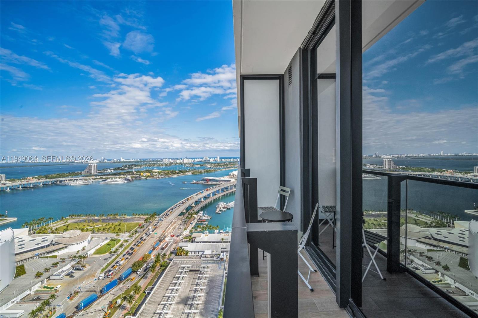 398 NE 5th St #3207, Miami FL 33132