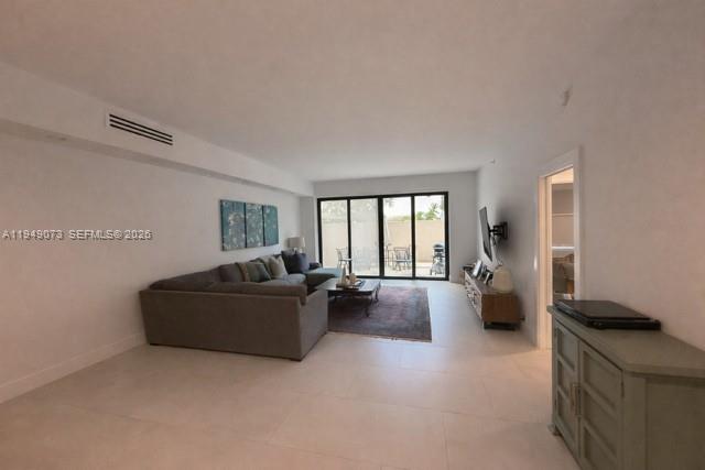 201 Crandon Blvd #107, Key Biscayne FL 33149