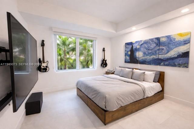 201 Crandon Blvd #107, Key Biscayne FL 33149