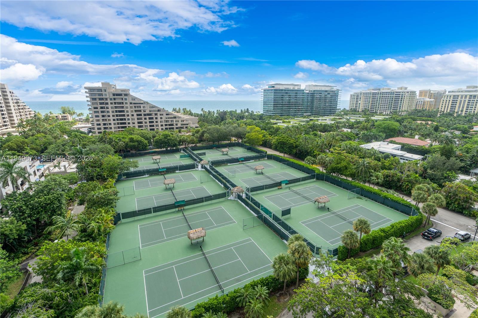 201 Crandon Blvd #107, Key Biscayne FL 33149
