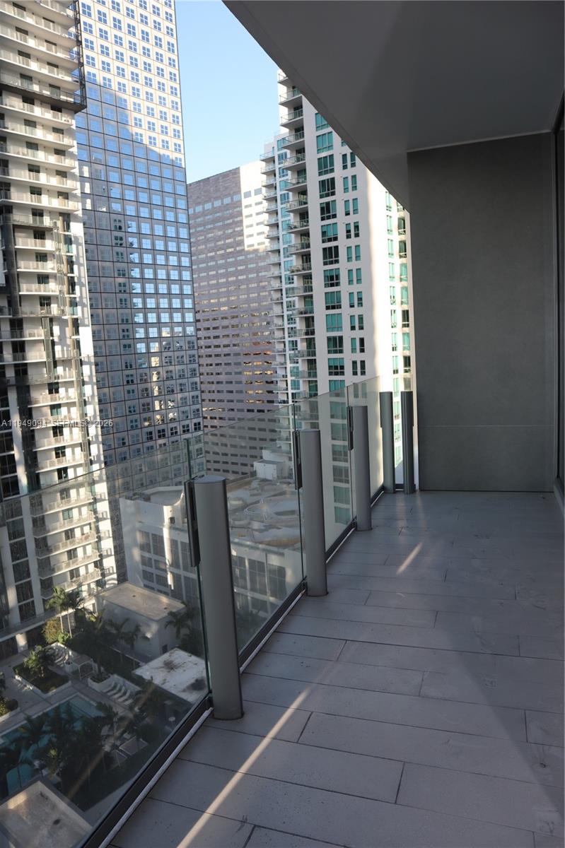 300 Biscayne Blvd Way #2308W, Miami FL 33131