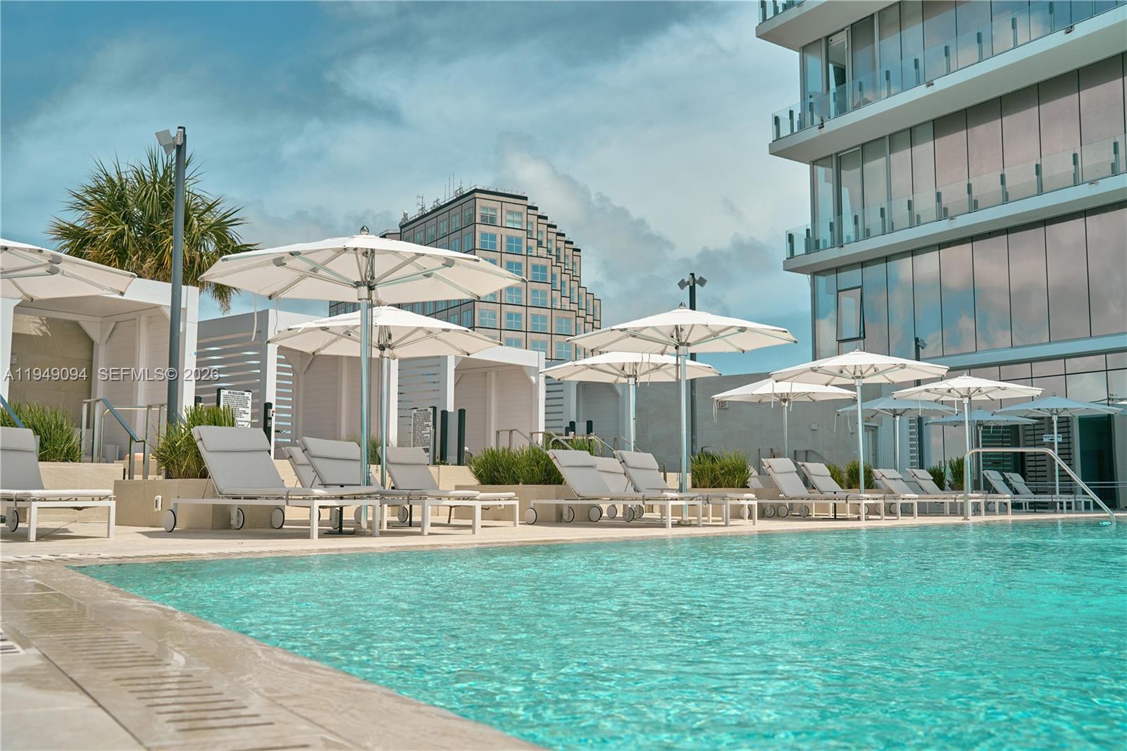 300 Biscayne Blvd Way #2308W, Miami FL 33131