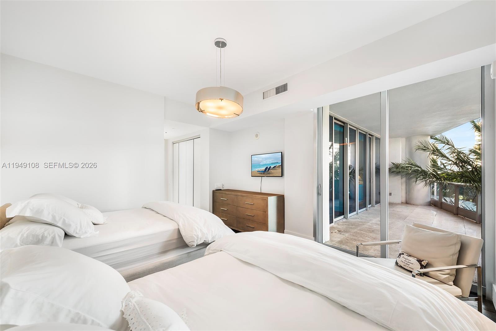 5959 Collins Ave #606, Miami Beach FL 33140