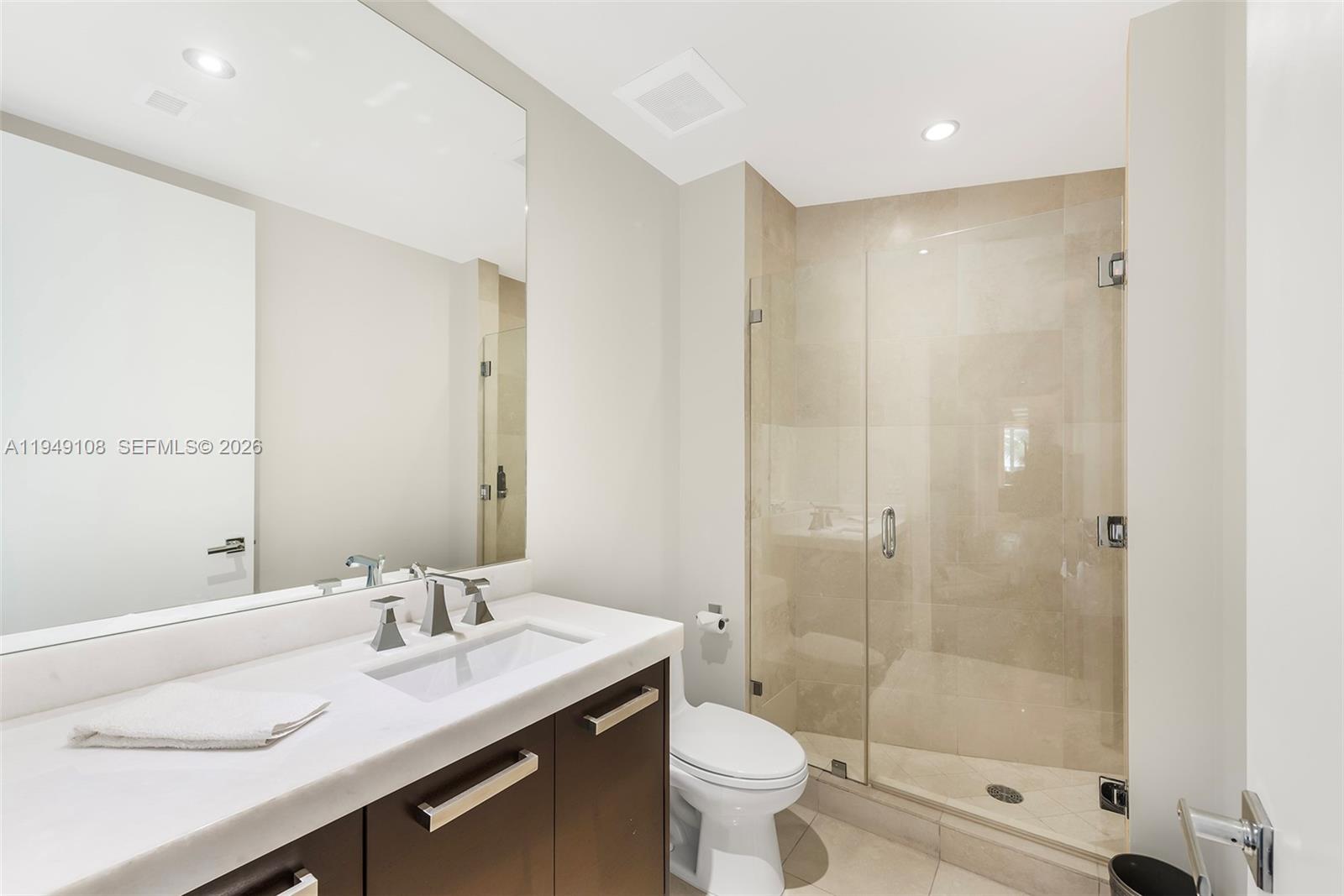 5959 Collins Ave #606, Miami Beach FL 33140