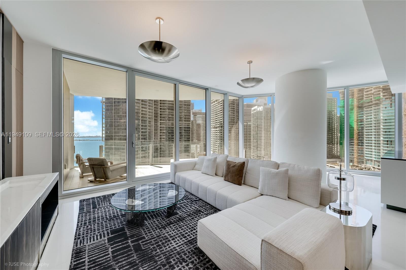 300 Biscayne Boulevard Way #2307W, Miami FL 33131