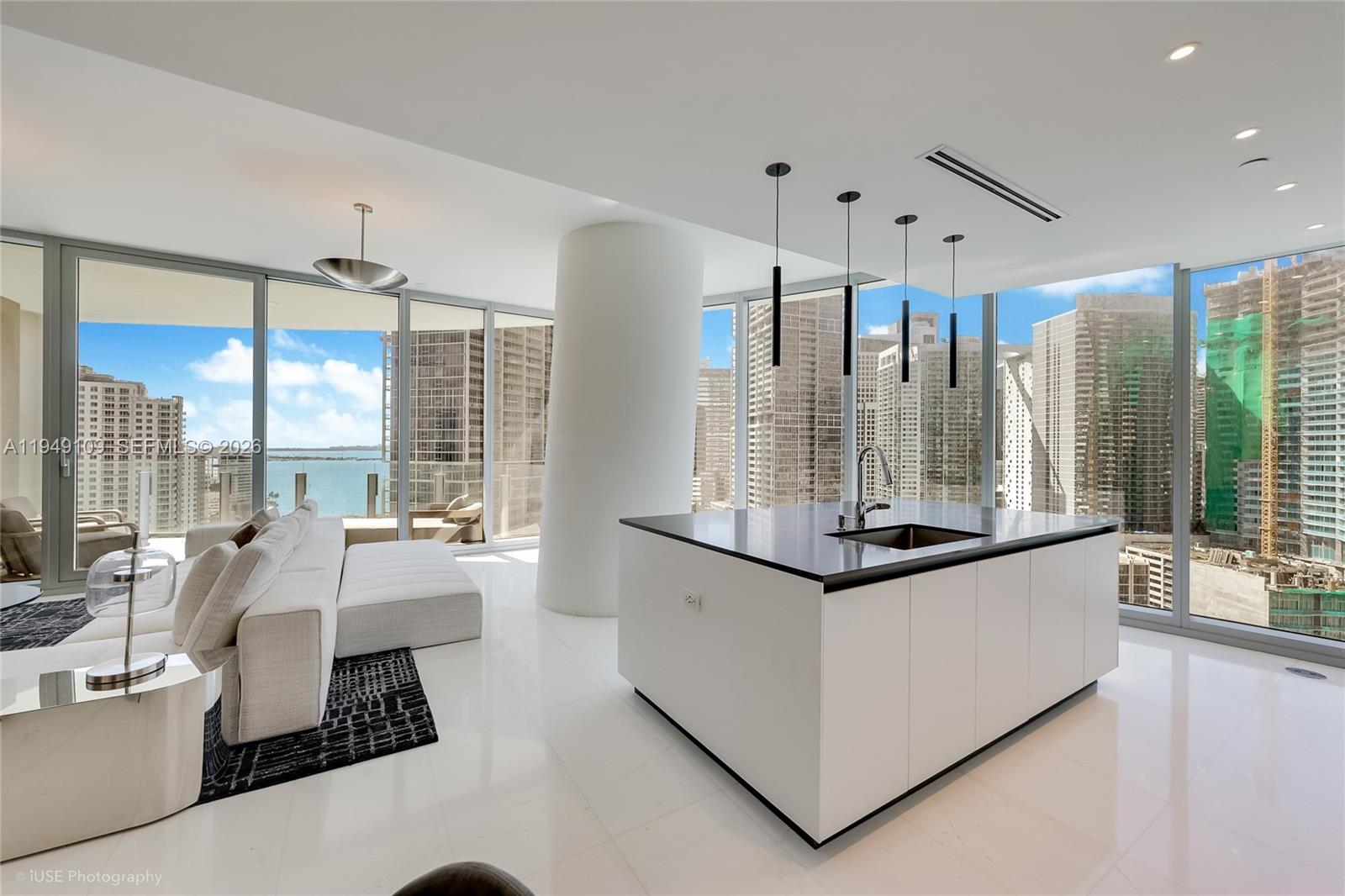 300 Biscayne Boulevard Way #2307W, Miami FL 33131
