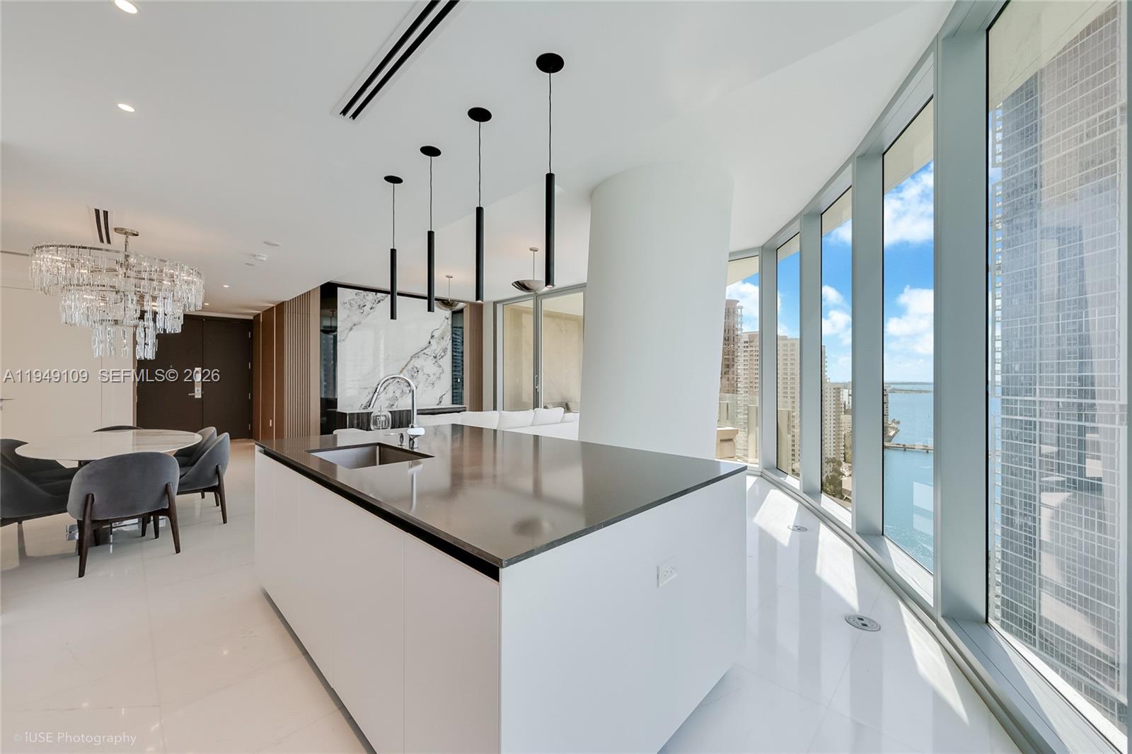 300 Biscayne Boulevard Way #2307W, Miami FL 33131