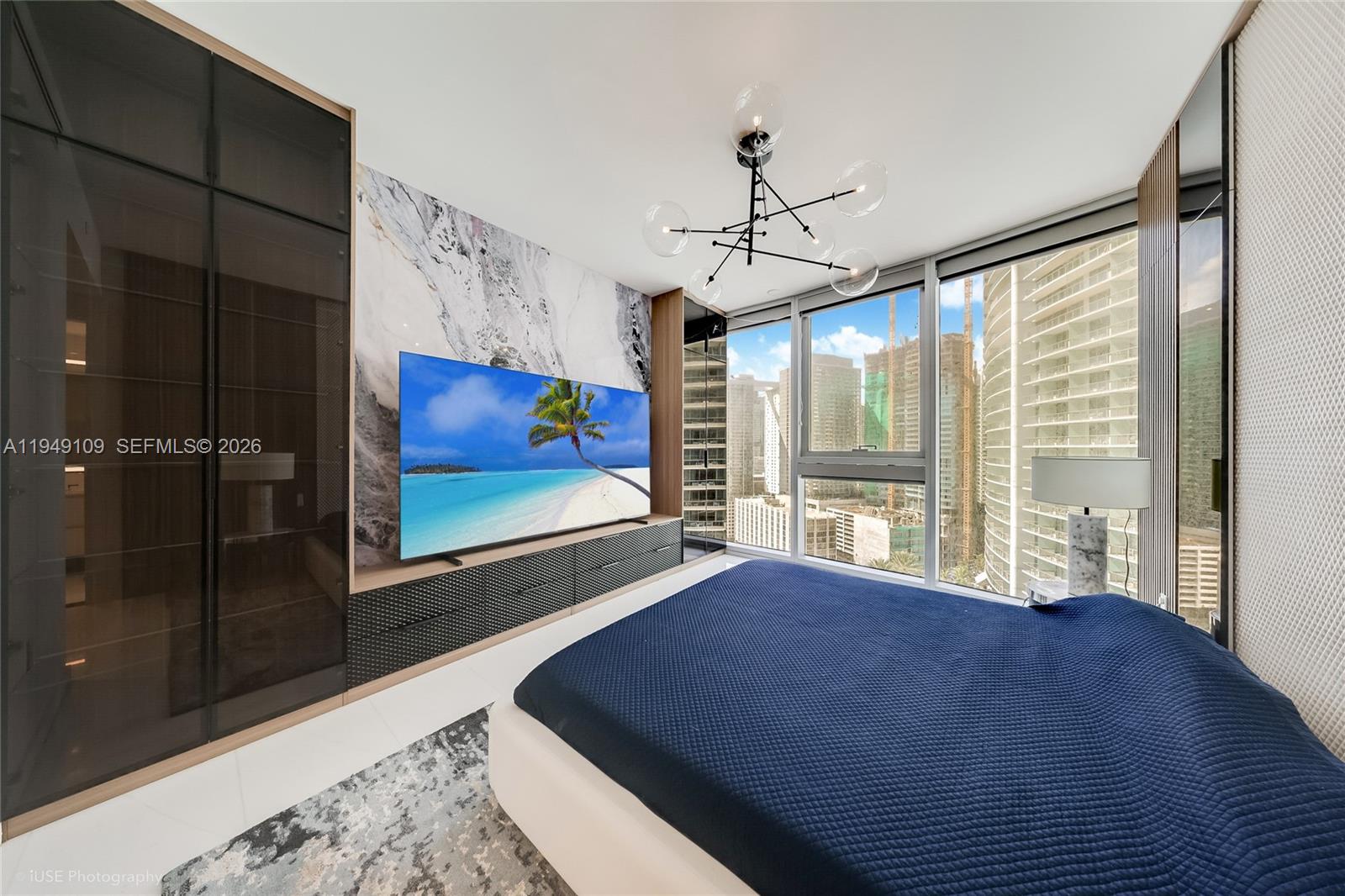 300 Biscayne Boulevard Way #2307W, Miami FL 33131