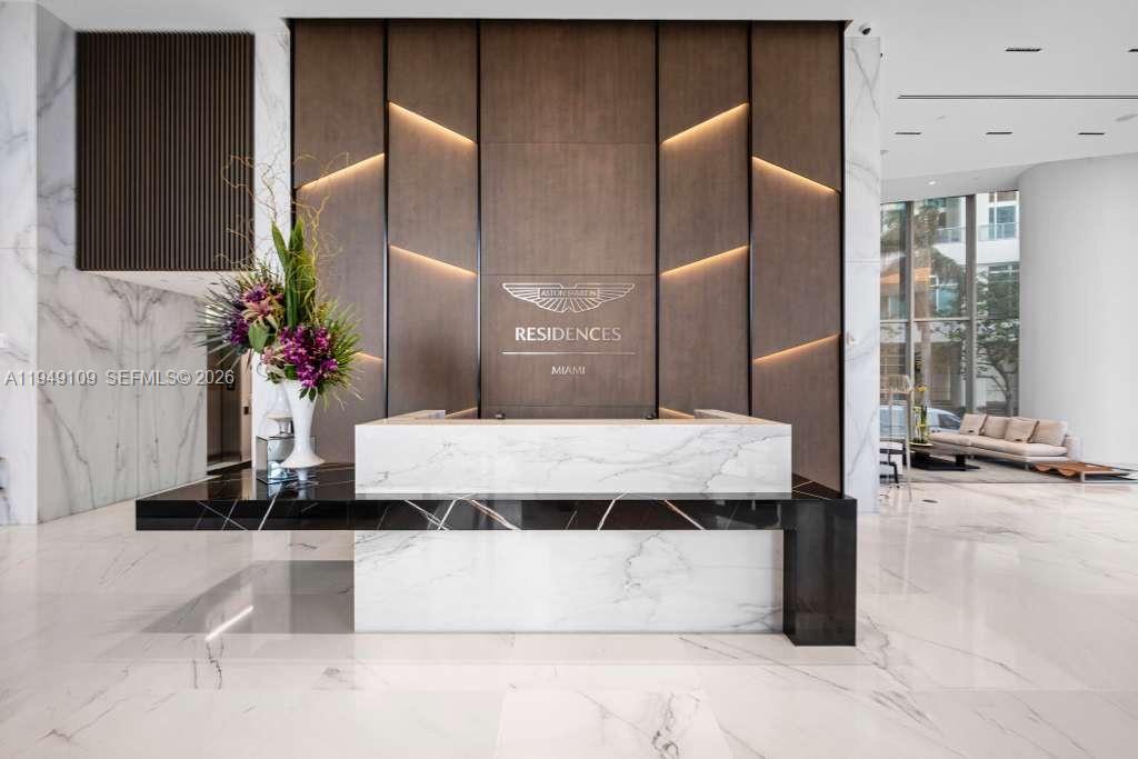 300 Biscayne Boulevard Way #2307W, Miami FL 33131