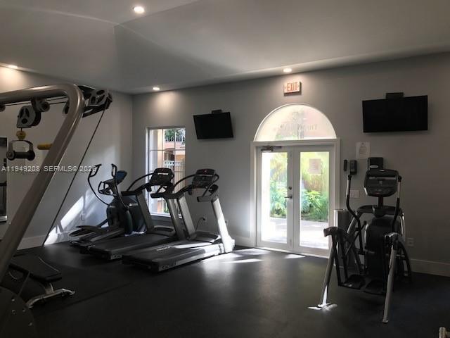 19901 E Country Club Dr #2202, Aventura FL 33180