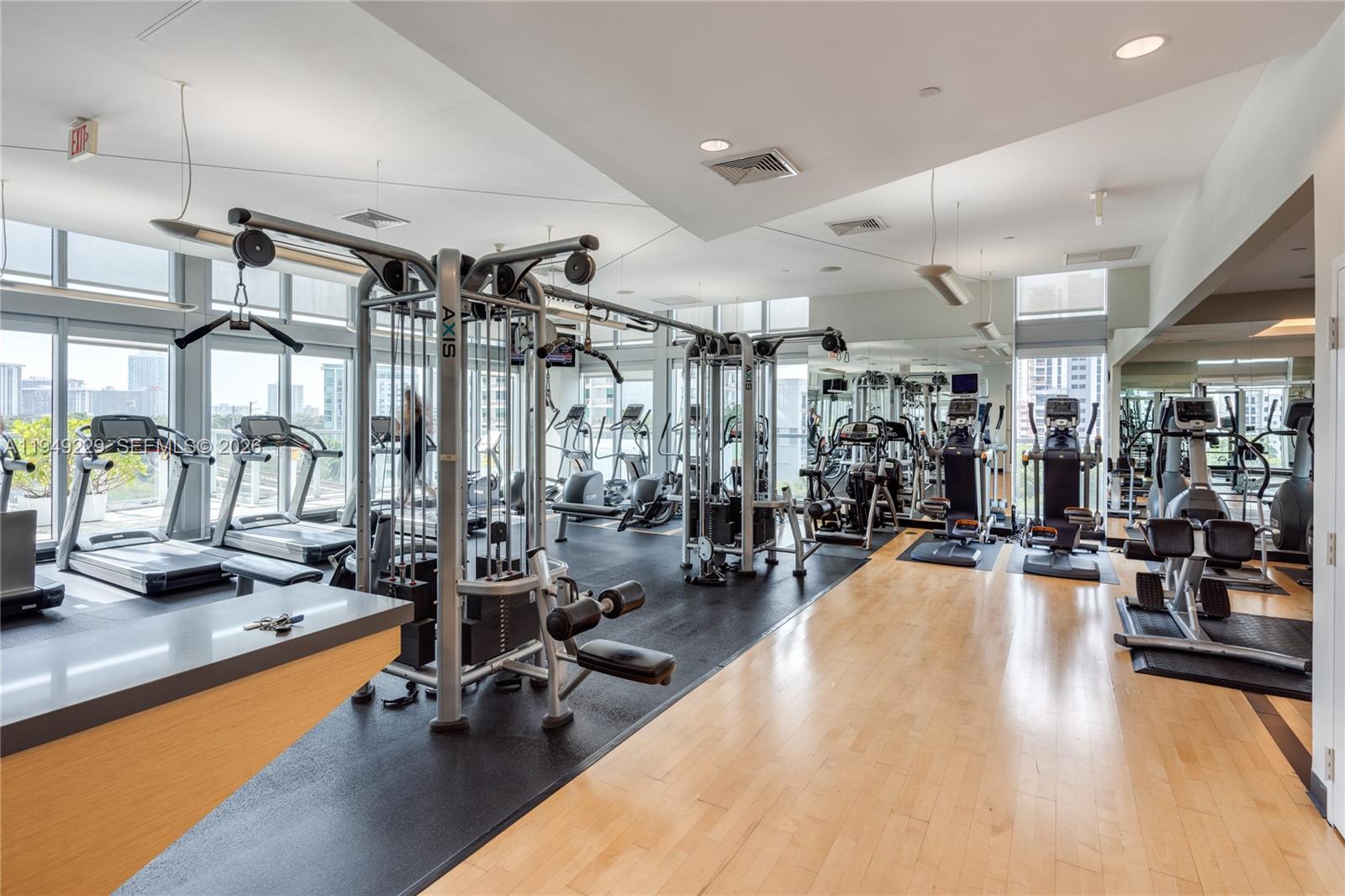 79 SW 12th St #1911-S, Miami FL 33130