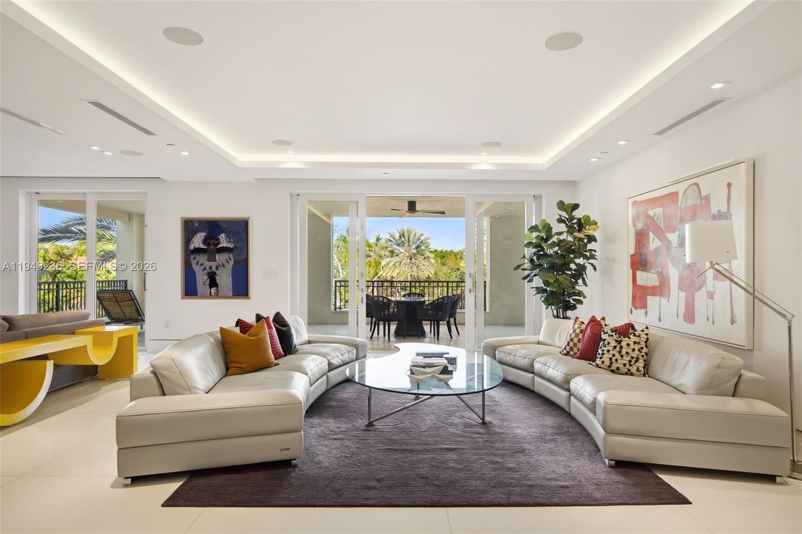 3535 Hiawatha Ave #305, Coconut Grove FL 33133