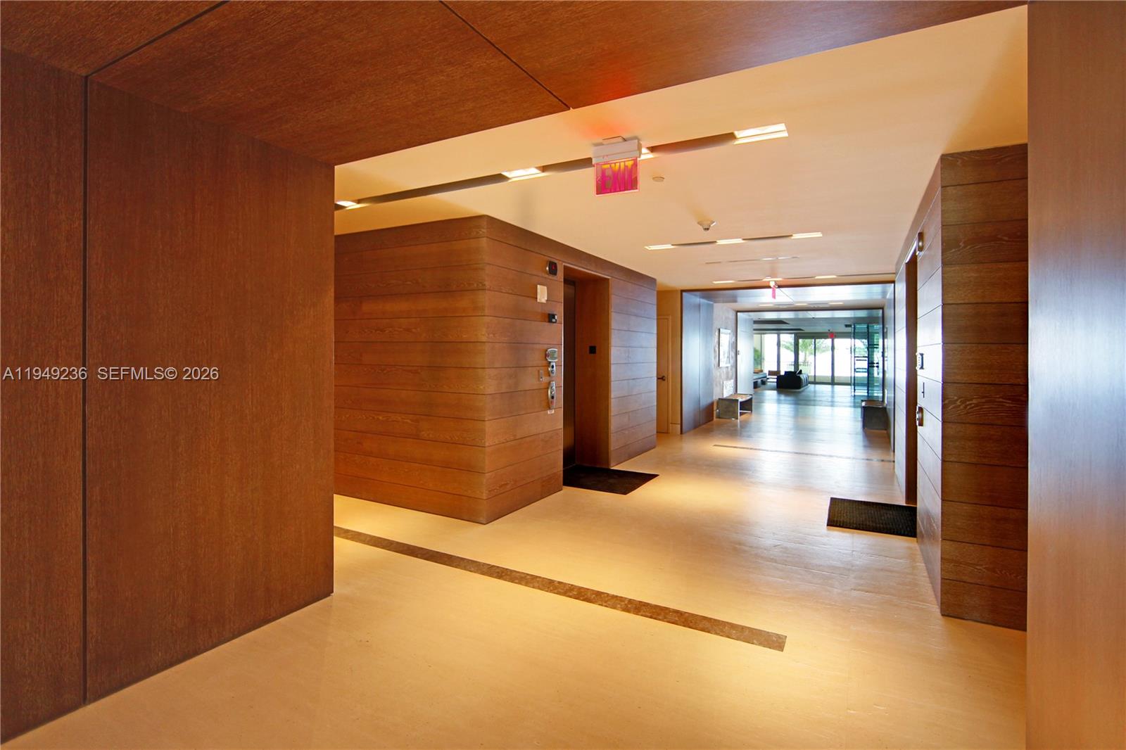 3535 Hiawatha Ave #305, Coconut Grove FL 33133