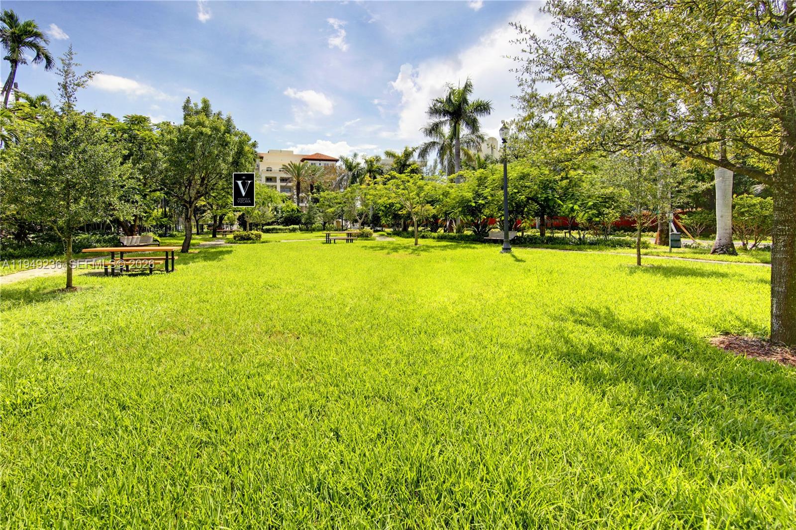 3535 Hiawatha Ave #305, Coconut Grove FL 33133