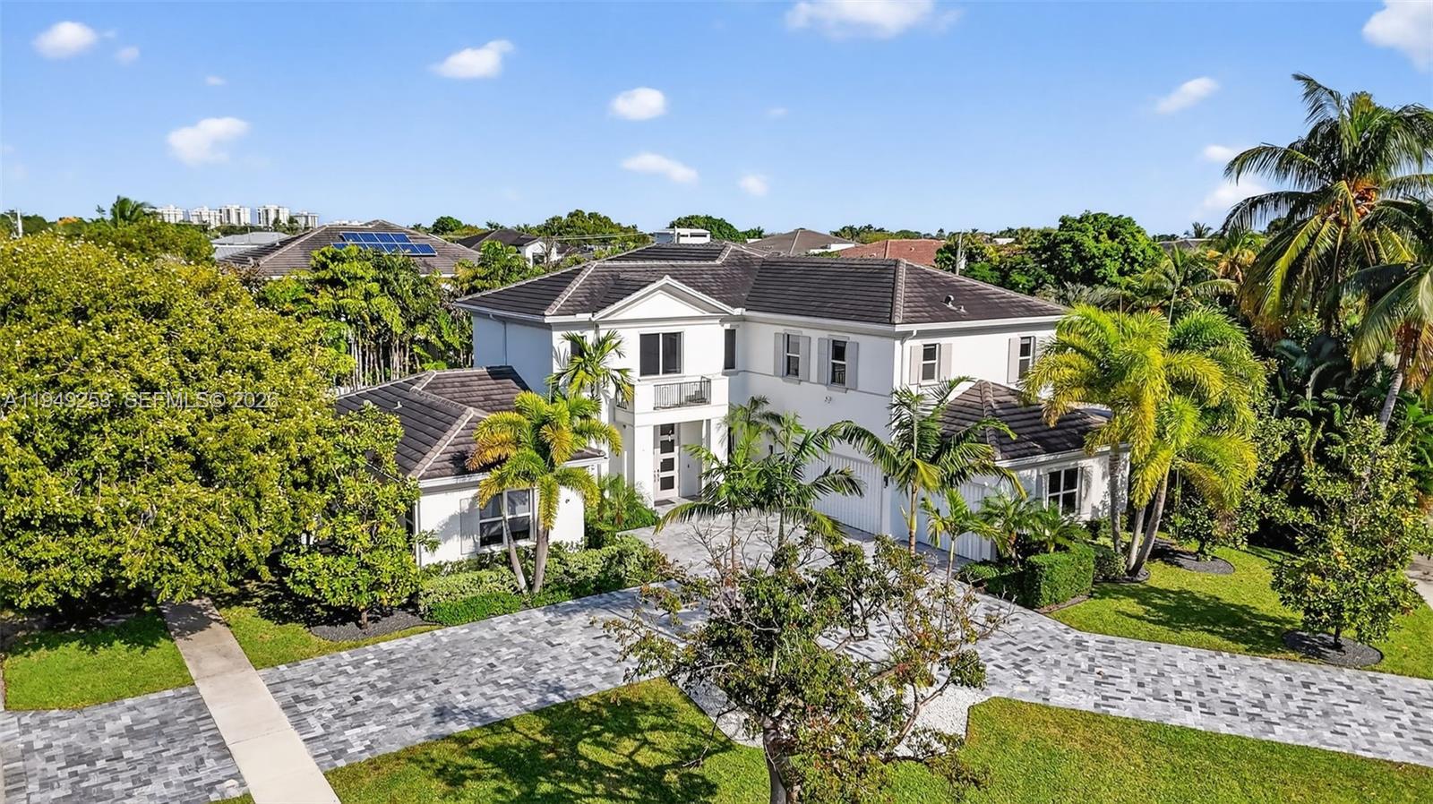201 NE 6th St, Boca Raton FL 33432
