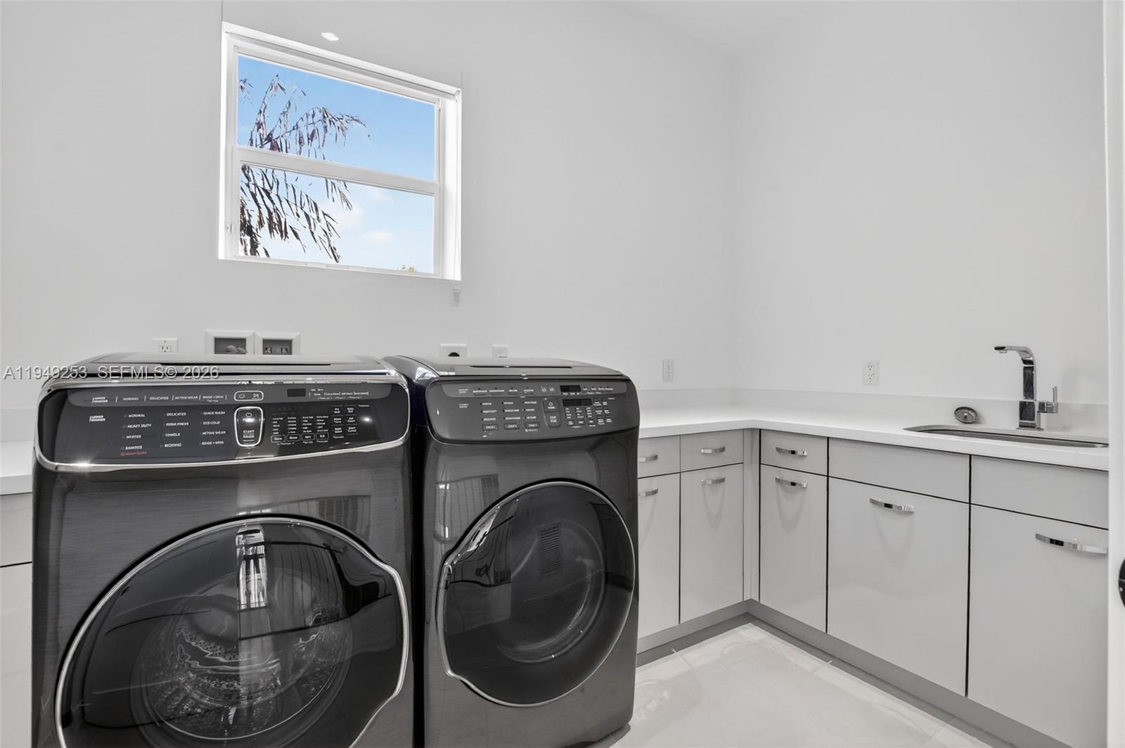 201 NE 6th St, Boca Raton FL 33432