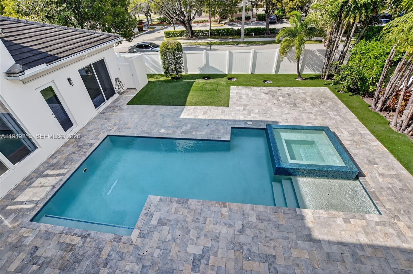 201 NE 6th St, Boca Raton FL 33432