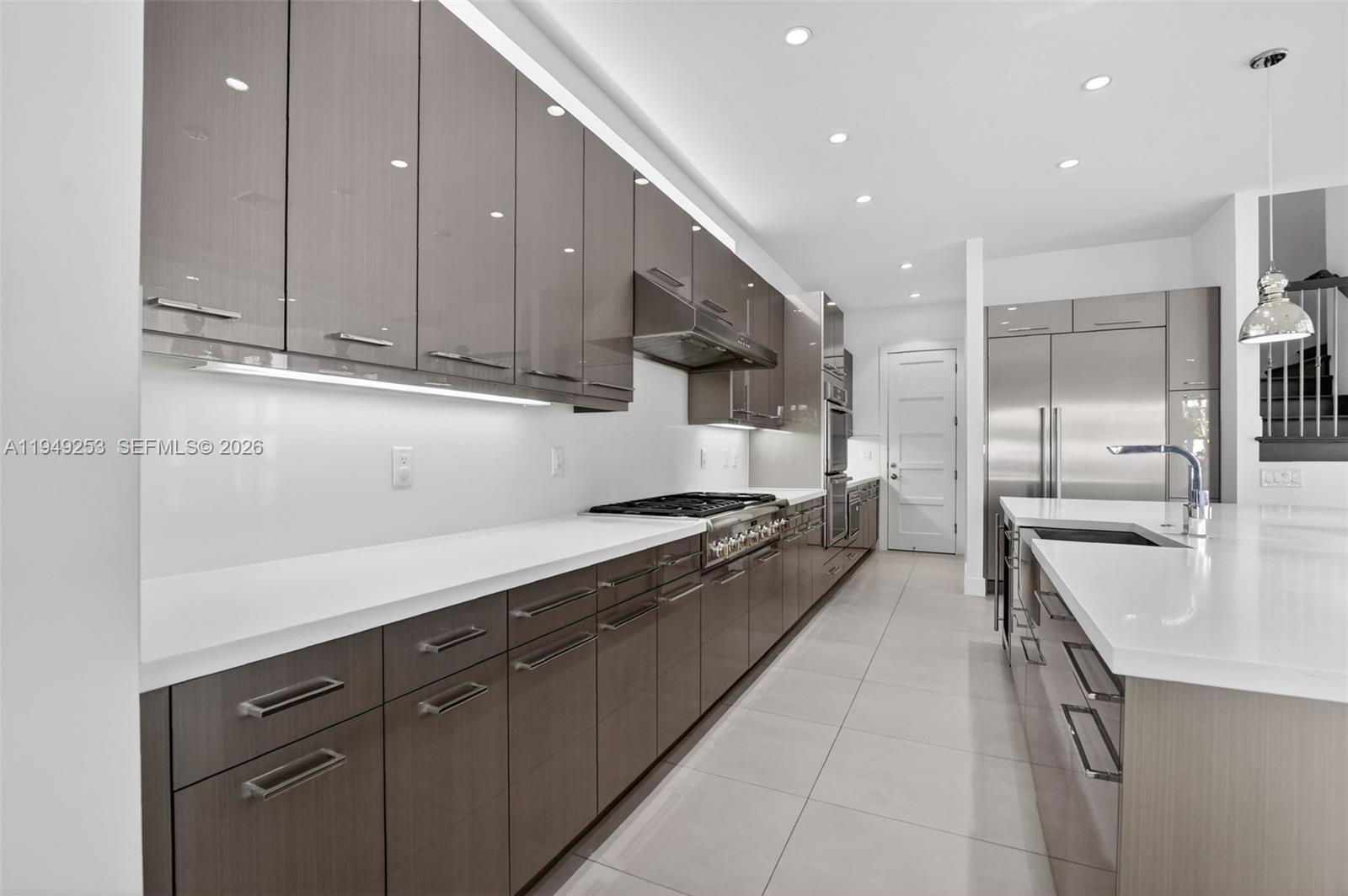 201 NE 6th St, Boca Raton FL 33432