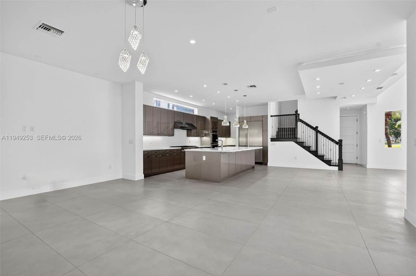201 NE 6th St, Boca Raton FL 33432