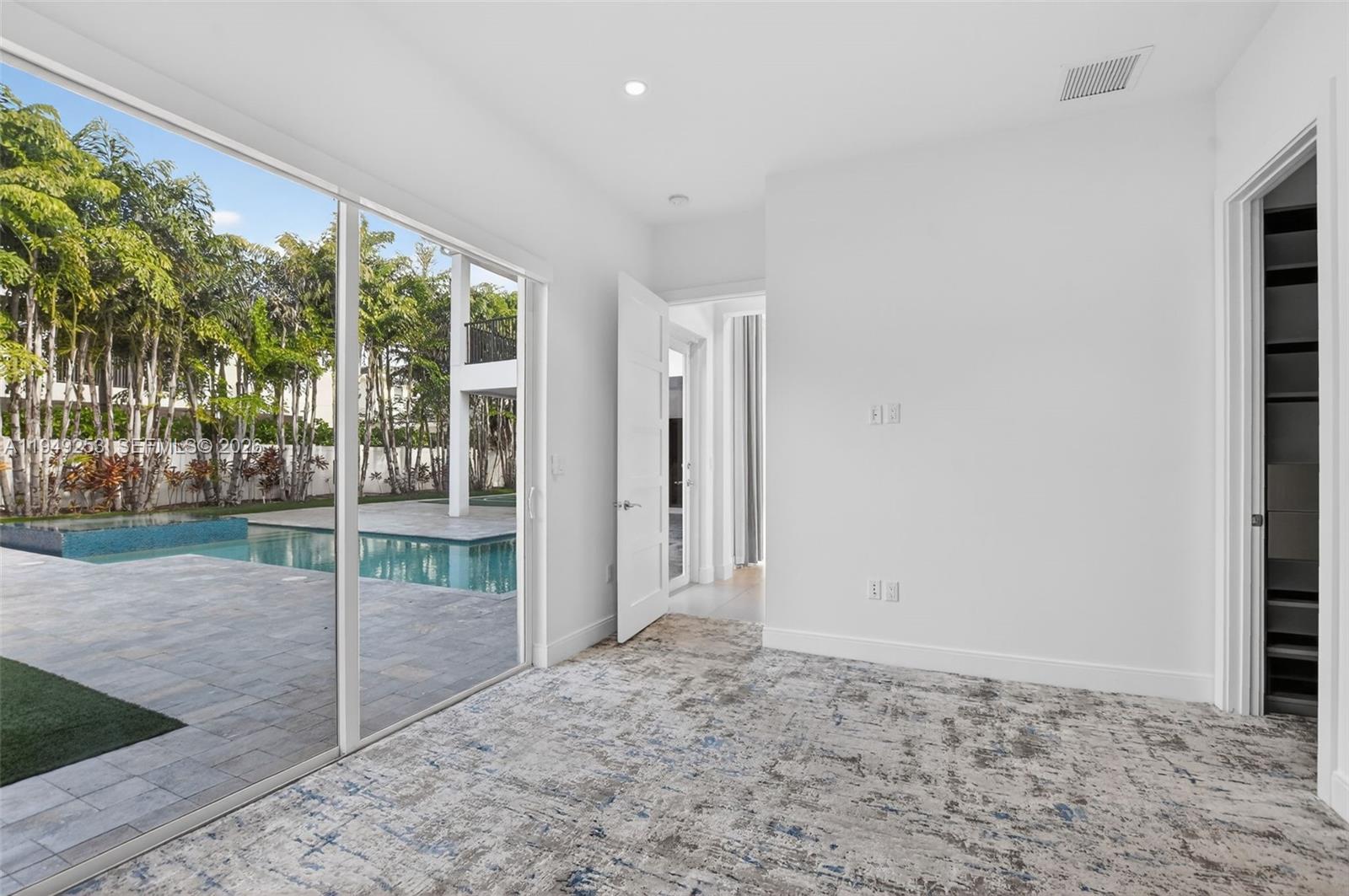 201 NE 6th St, Boca Raton FL 33432