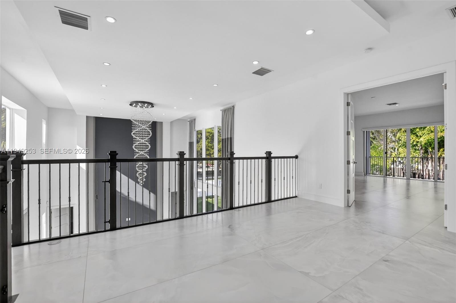 201 NE 6th St, Boca Raton FL 33432