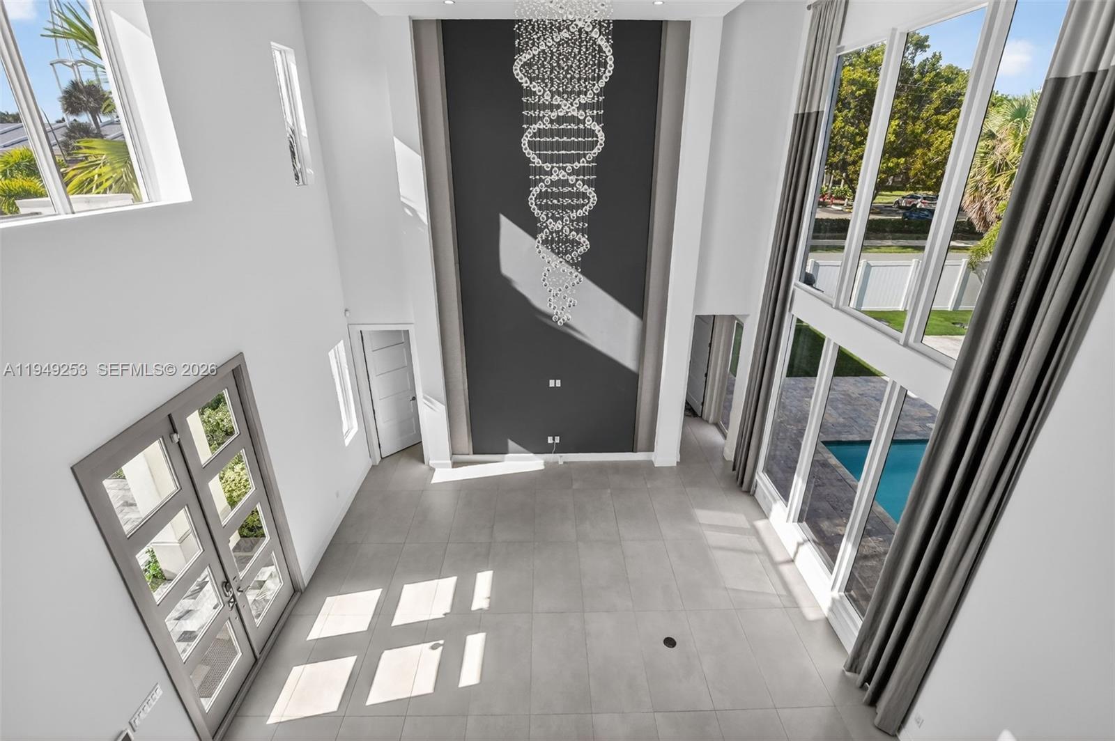 201 NE 6th St, Boca Raton FL 33432