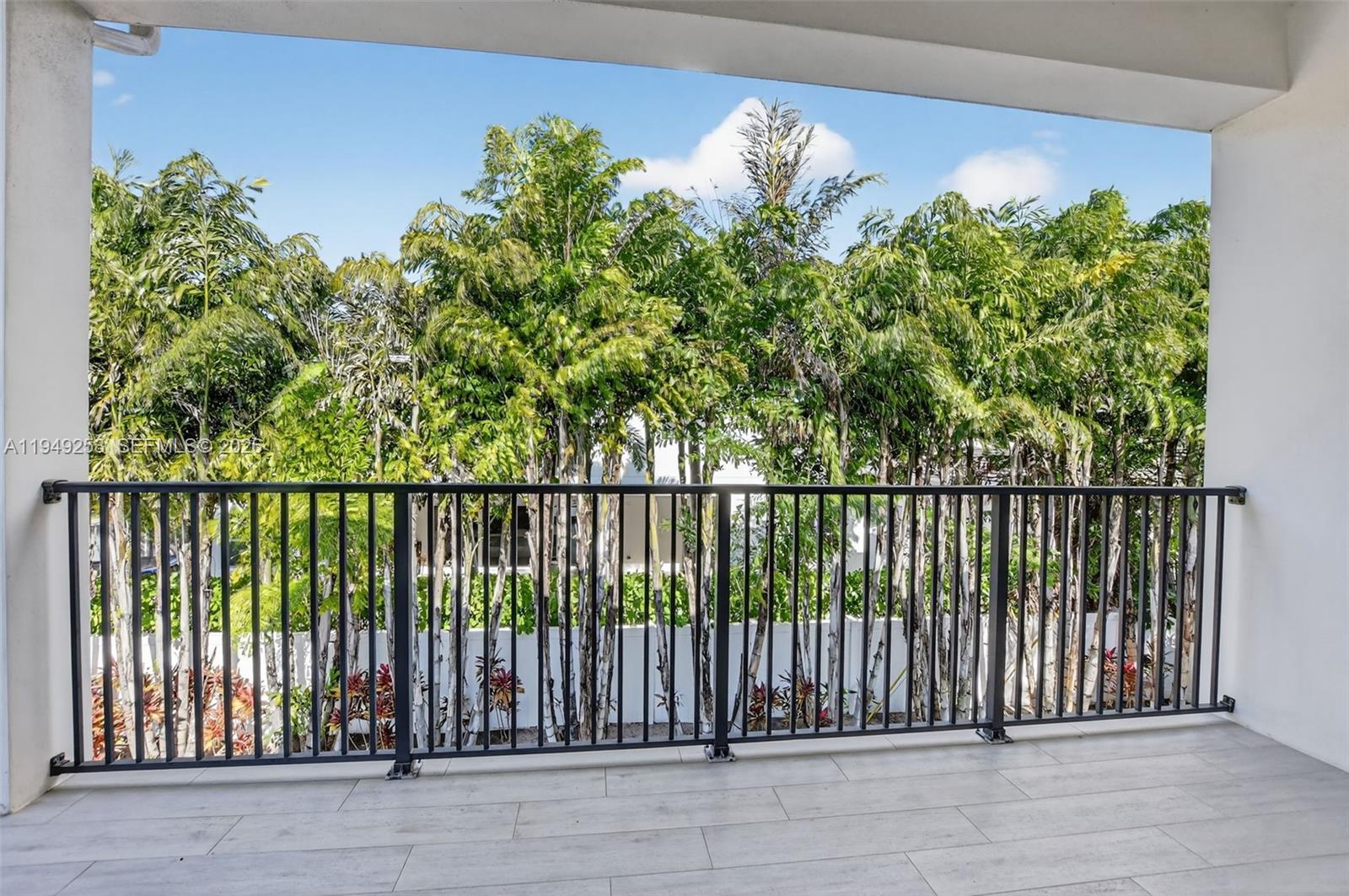 201 NE 6th St, Boca Raton FL 33432