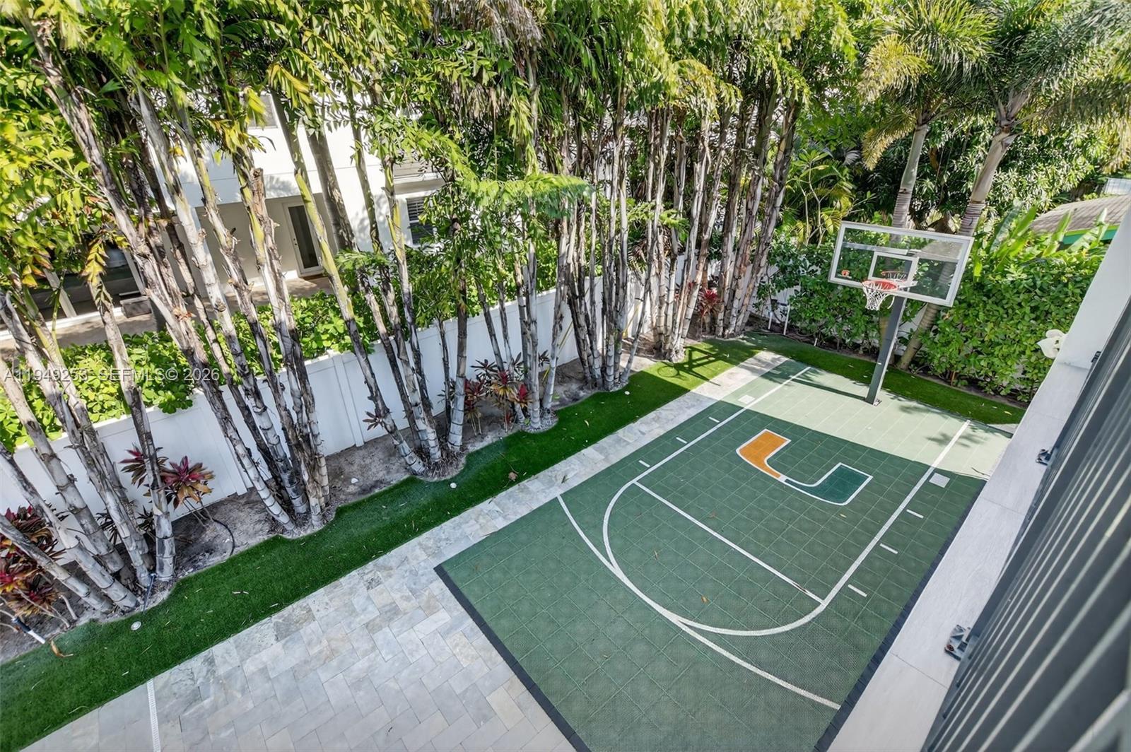 201 NE 6th St, Boca Raton FL 33432