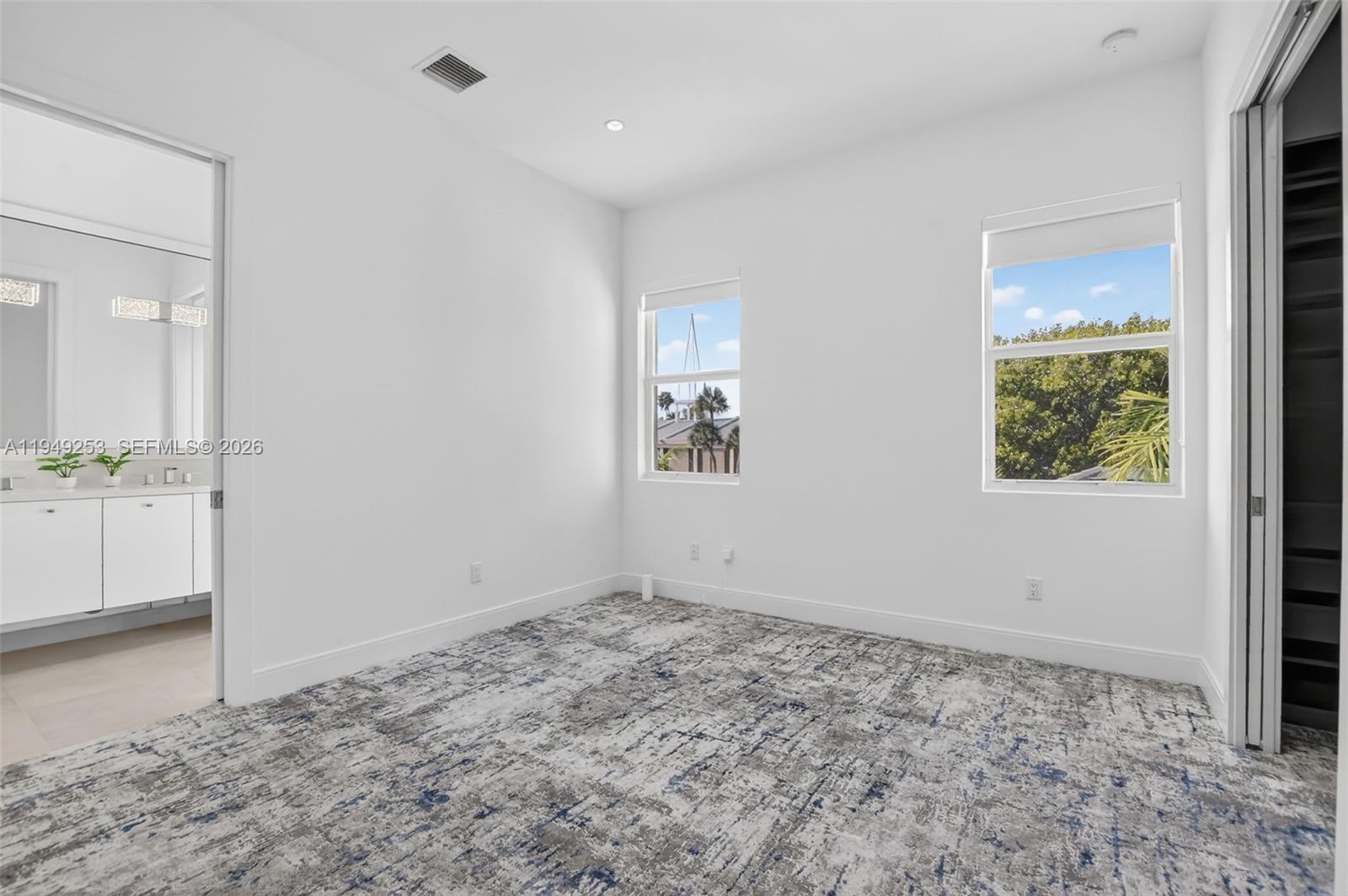 201 NE 6th St, Boca Raton FL 33432