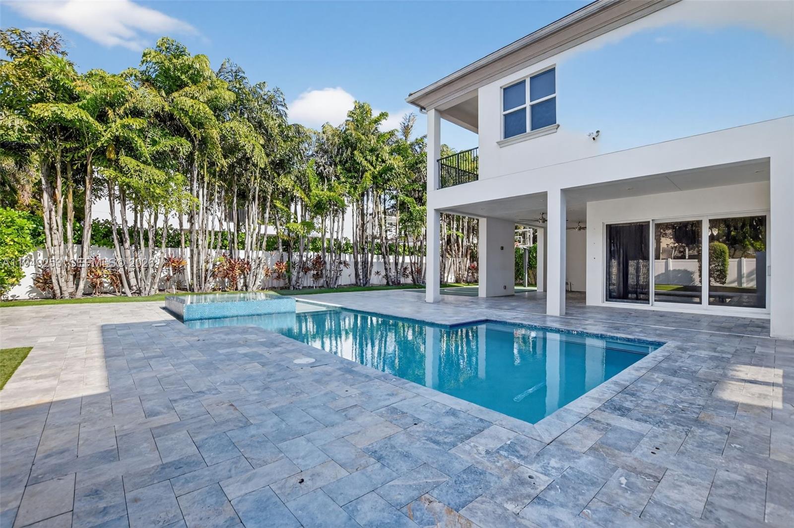 201 NE 6th St, Boca Raton FL 33432