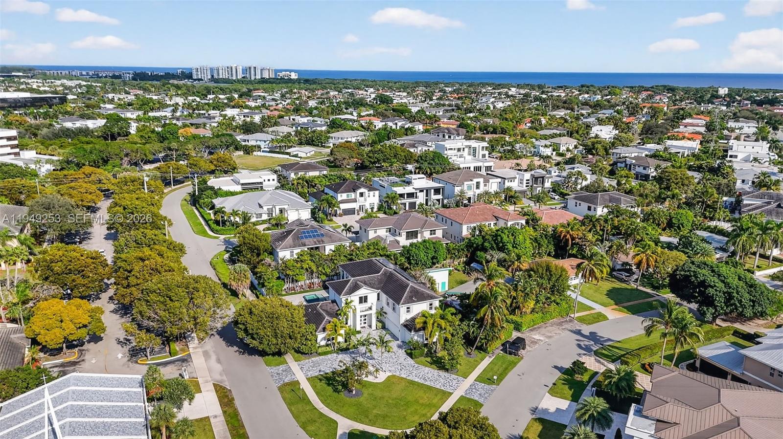 201 NE 6th St, Boca Raton FL 33432