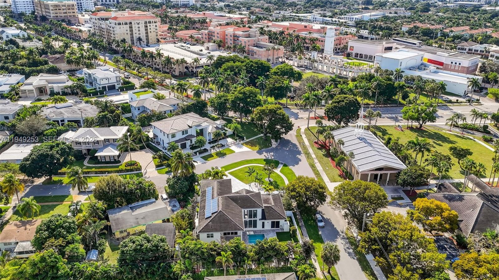 201 NE 6th St, Boca Raton FL 33432