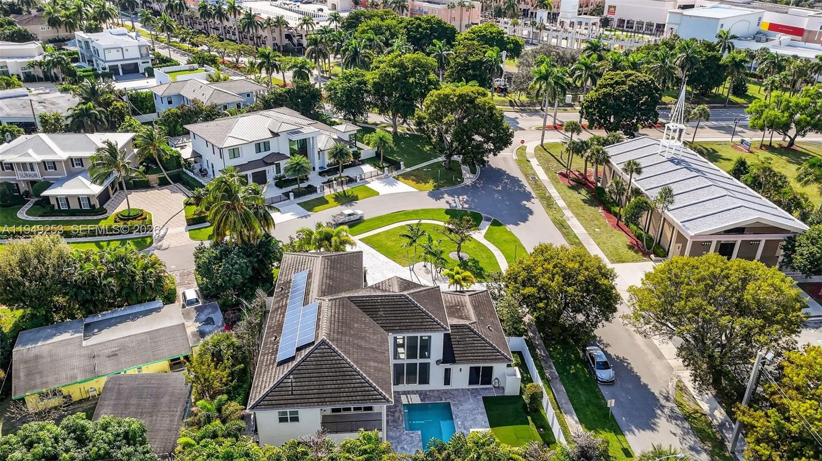 201 NE 6th St, Boca Raton FL 33432