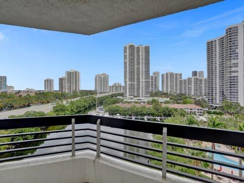3400 NE 192nd St #609, Aventura FL 33180