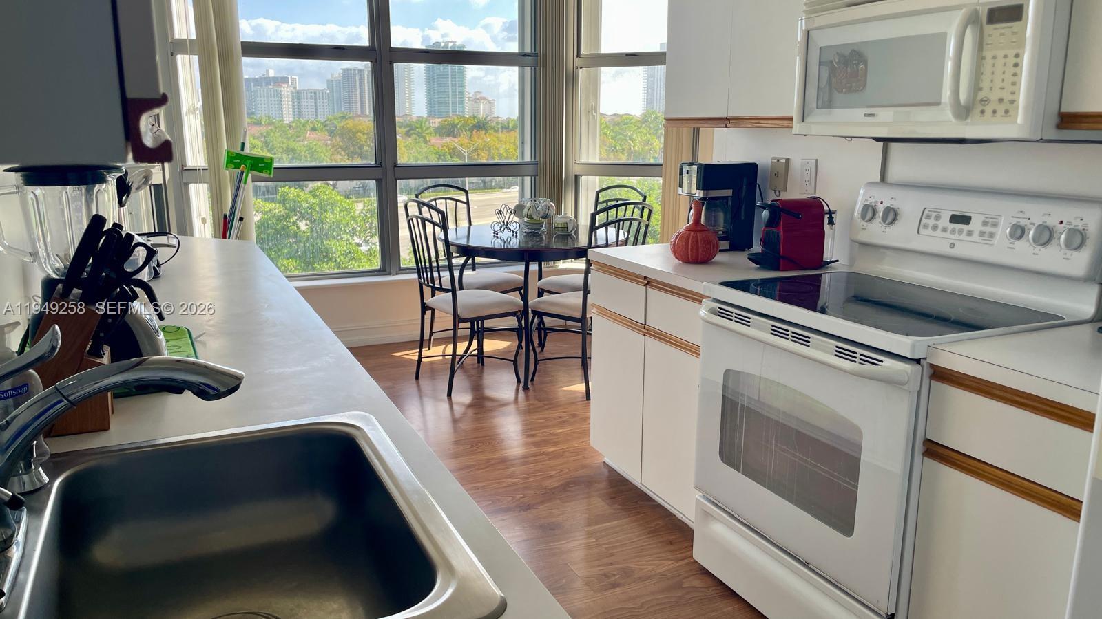 3400 NE 192nd St #609, Aventura FL 33180