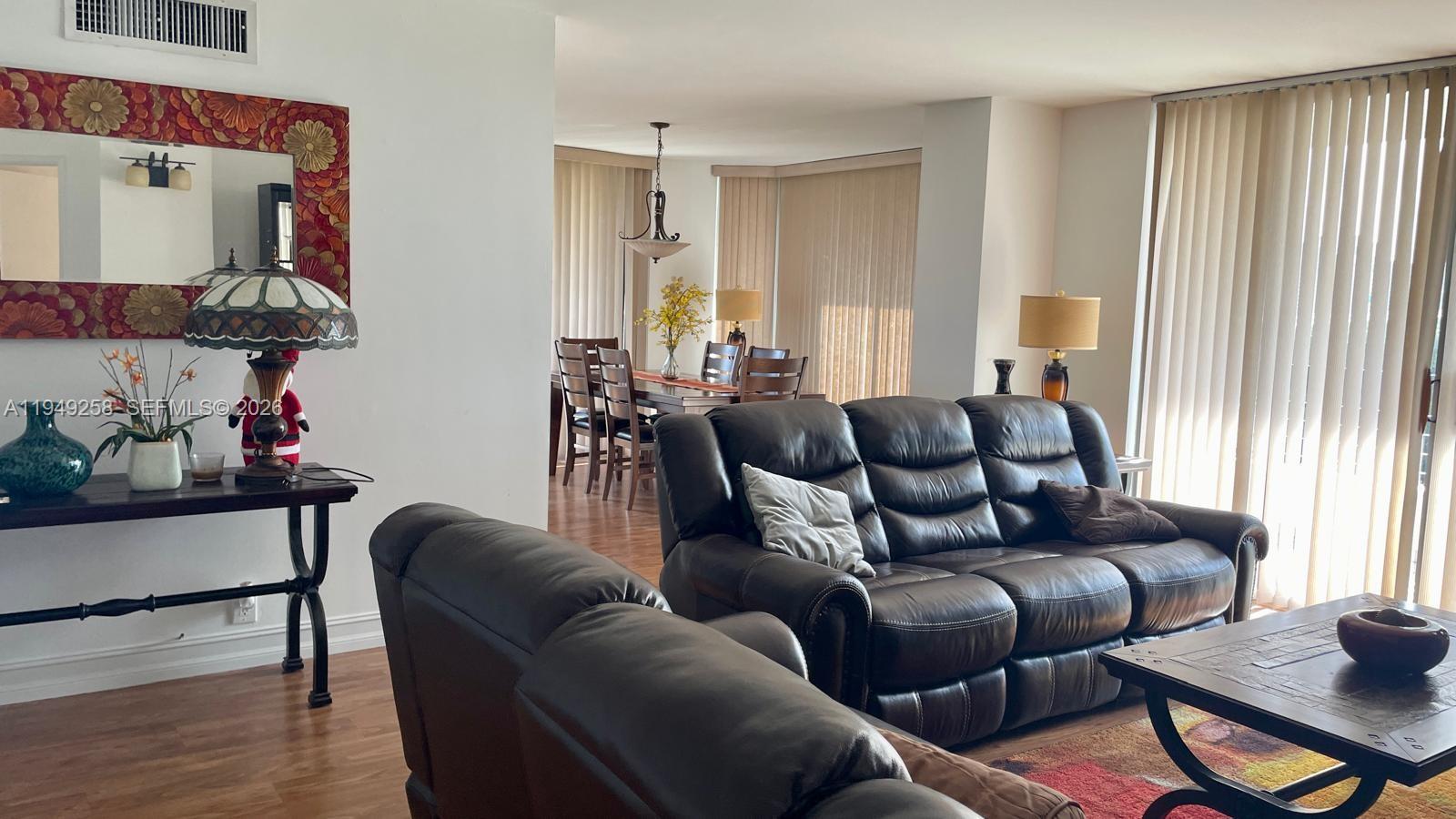3400 NE 192nd St #609, Aventura FL 33180
