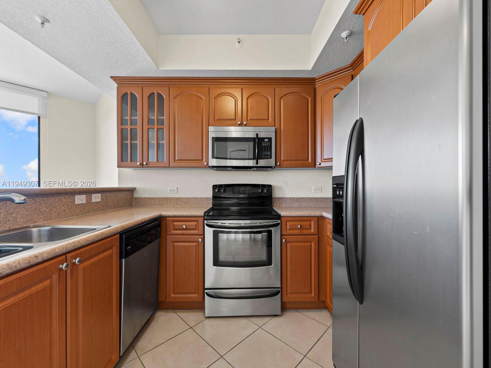 2301 SW 27th Ave #1403, Miami FL 33145