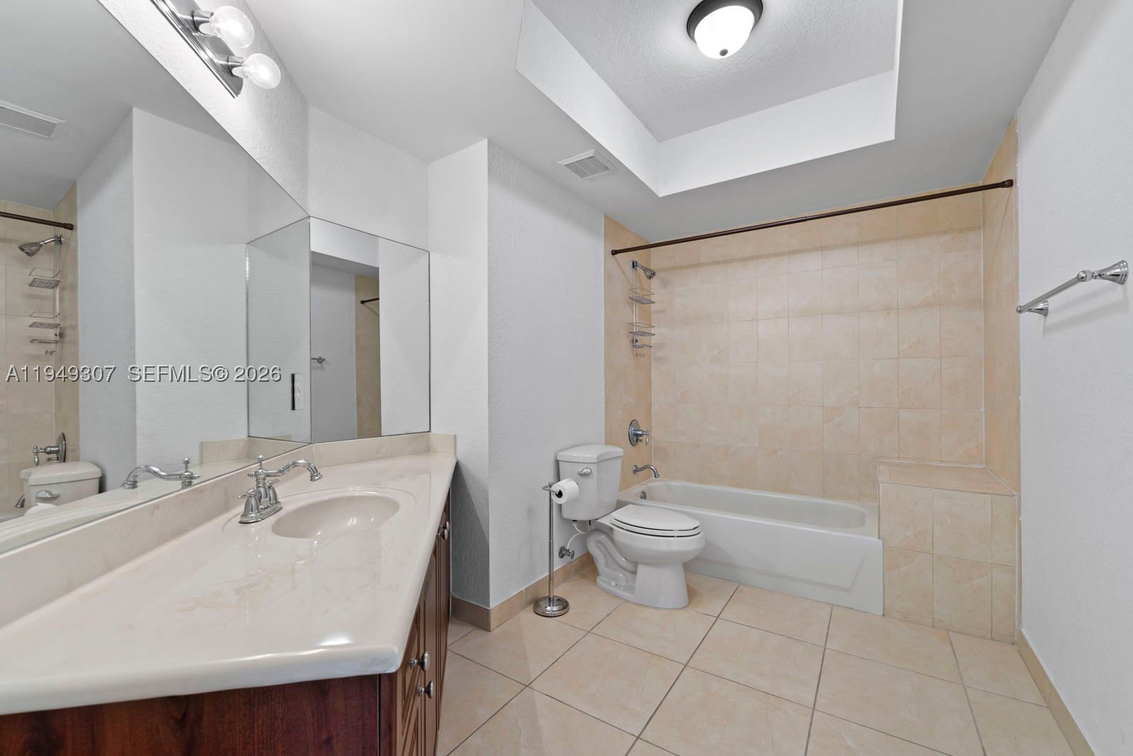 2301 SW 27th Ave #1403, Miami FL 33145