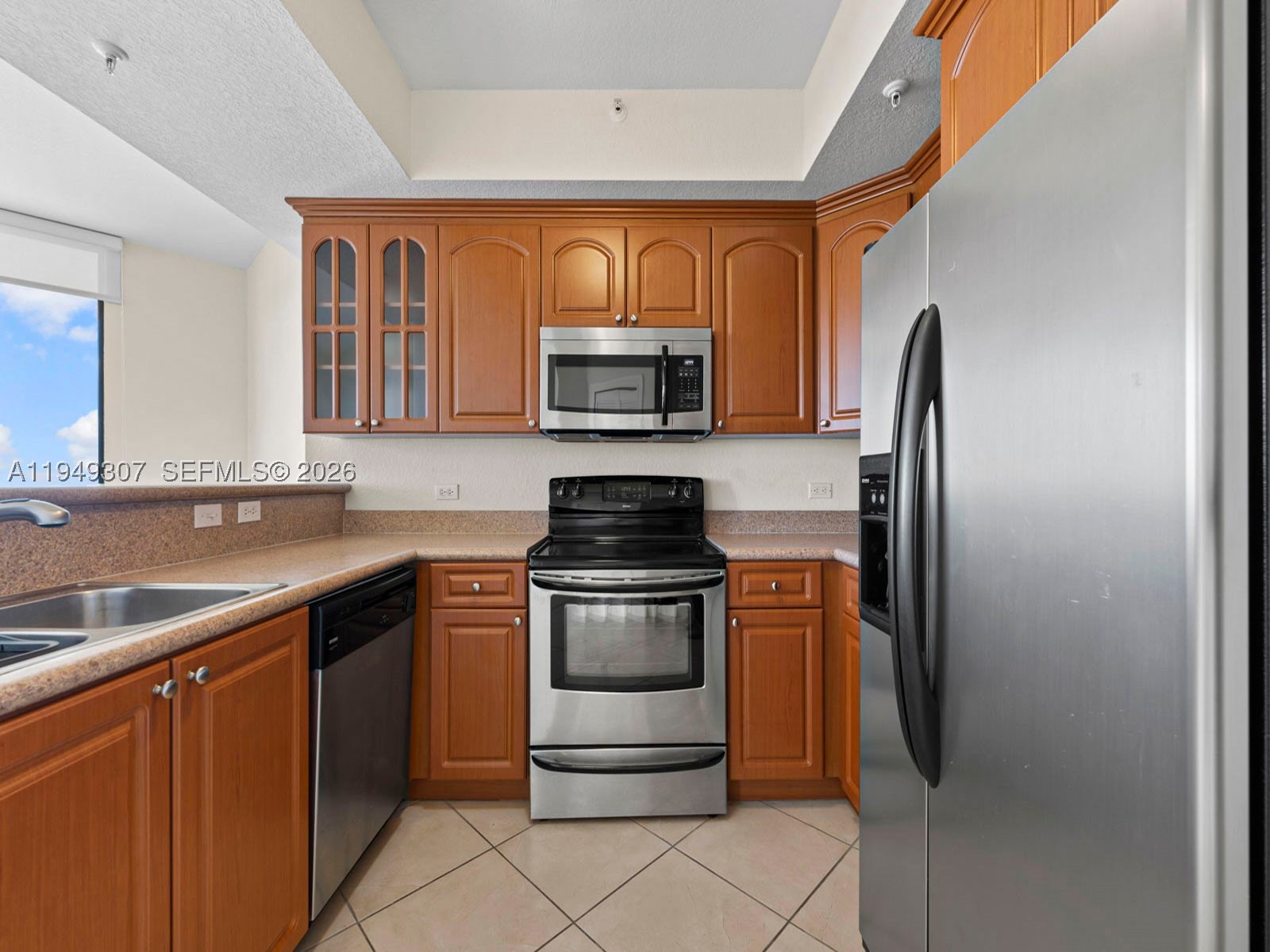 2301 SW 27th Ave #1403, Miami FL 33145