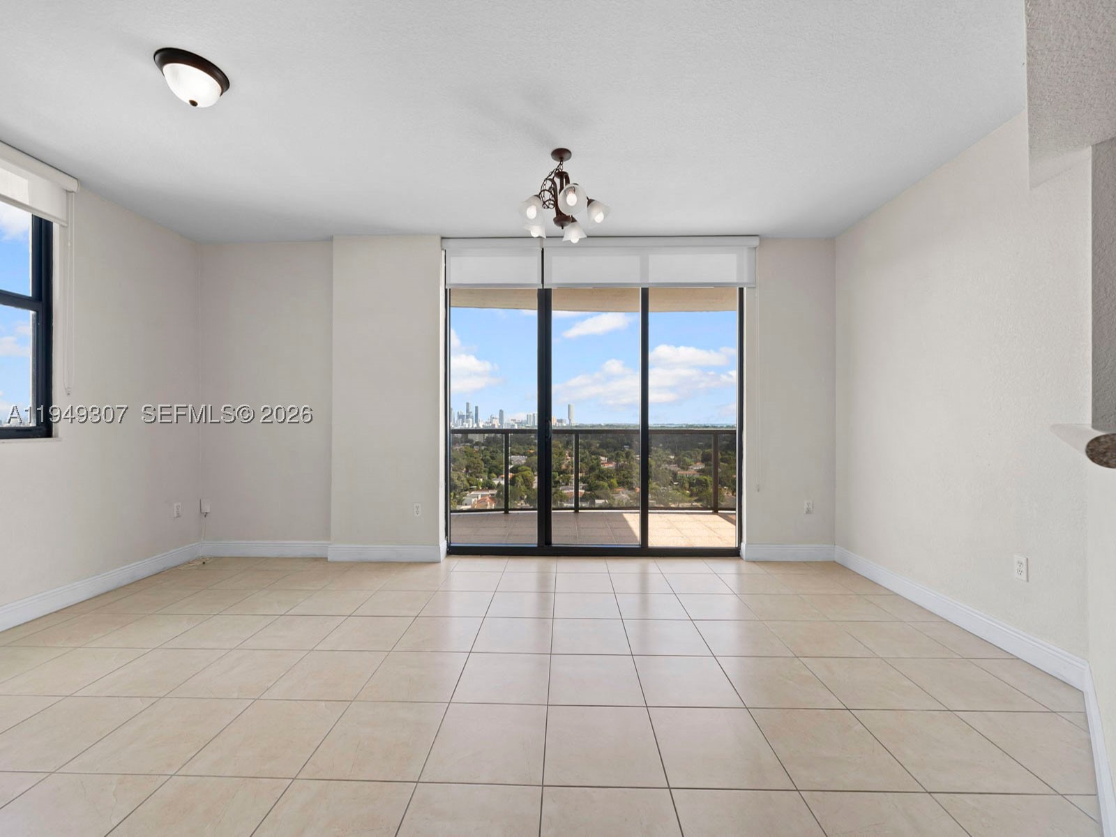 2301 SW 27th Ave #1403, Miami FL 33145