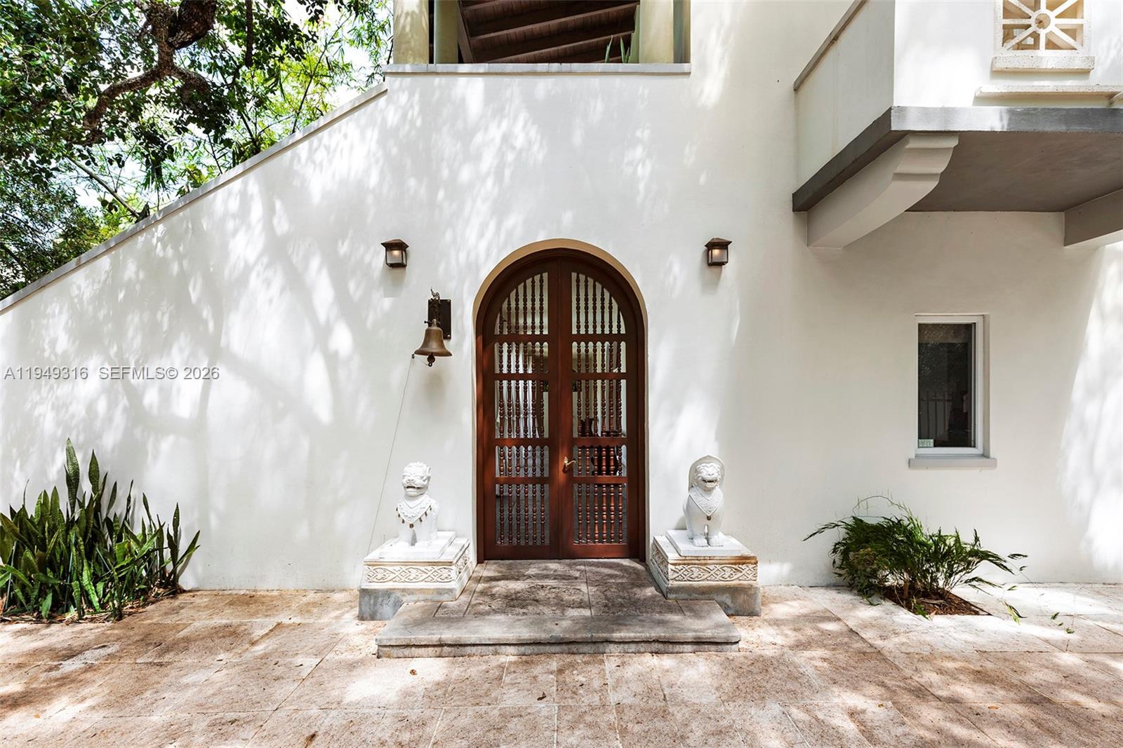 4191 Lybyer Ave, Miami FL 33133