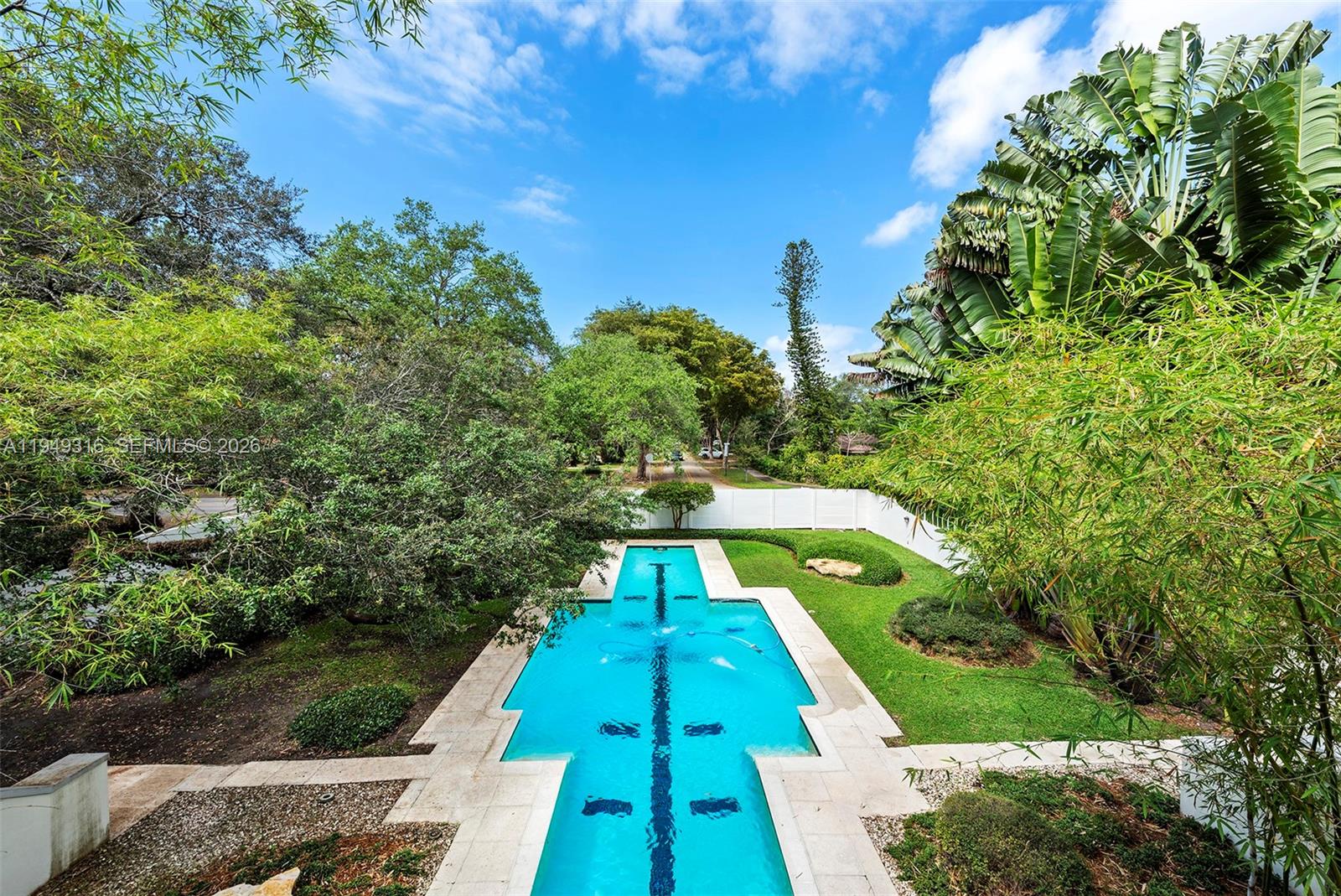 4191 Lybyer Ave, Miami FL 33133