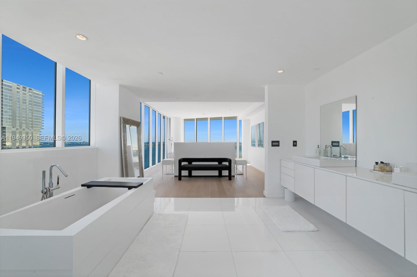 2020 N Bayshore Dr #PH4302, Miami FL 33137