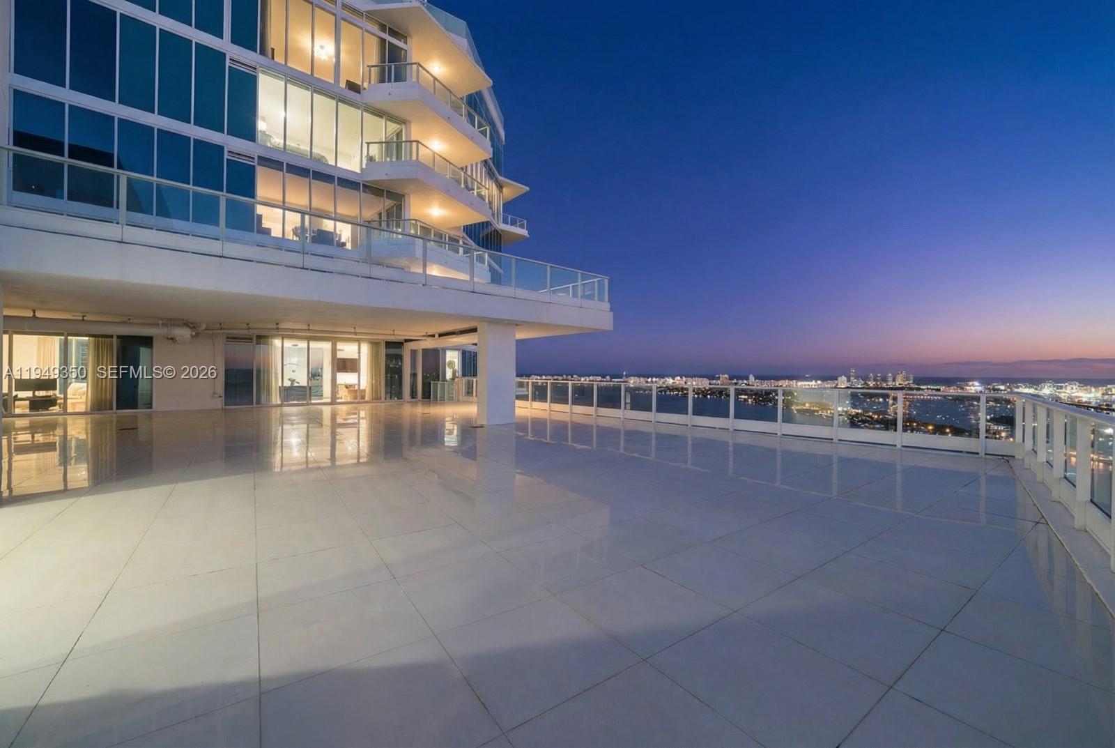 2020 N Bayshore Dr #PH4302, Miami FL 33137