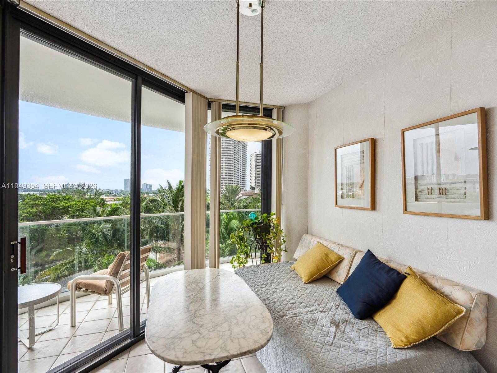 2800 Island Blvd #702, Aventura FL 33160